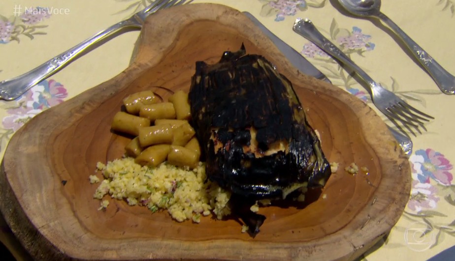 Filhote Assado e Nhoque de Banana da Terra do chef Thiago Castanho