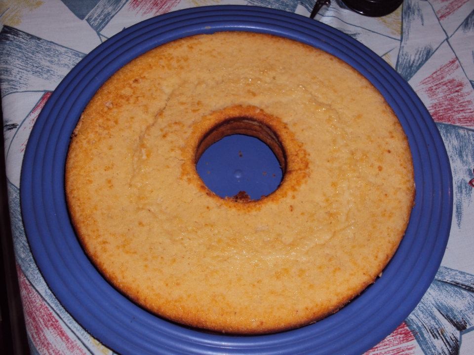 Bolo Cremoso de Queijo (BOLO ELETRICO | Receitas