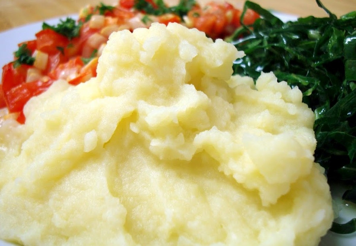 Почему картошка пюре. Картофельное пюре. разноцветное картофельное пюре. батат пюре. картофельное пюре из батата.