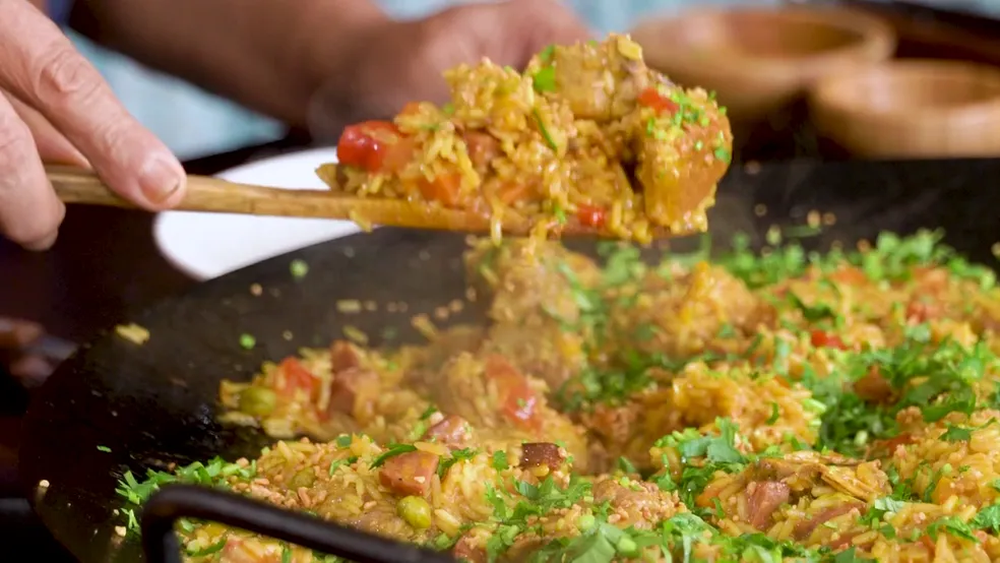 Saiba como fazer 'Arroz de costelinha'