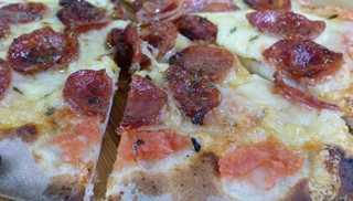 Dia Mundial da Pizza: aprenda o preparo da receita preferida dos  brasileiros 