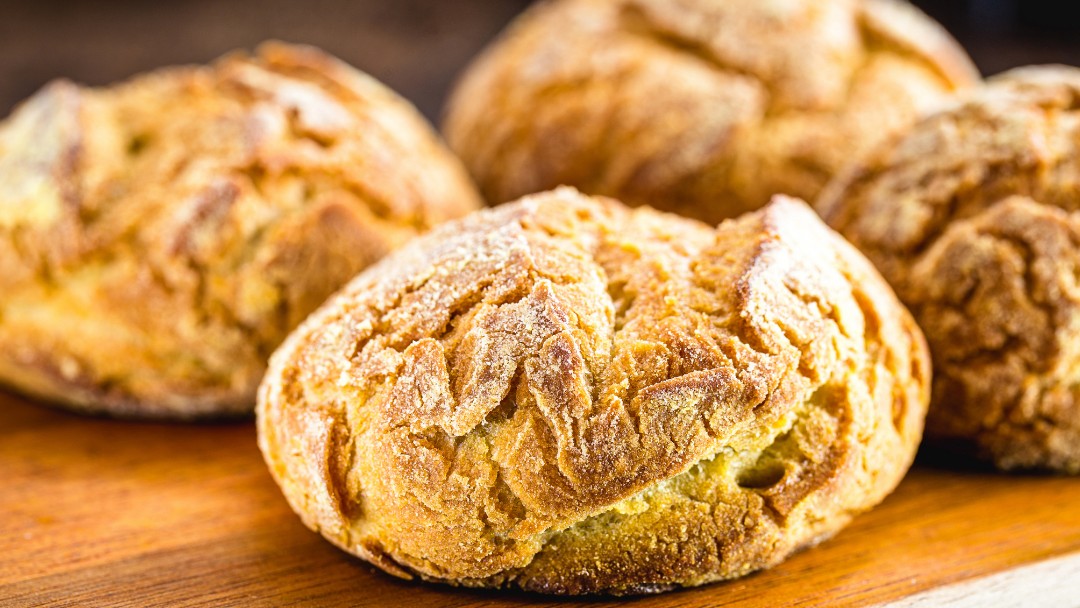 Broa de Fubá | Receitas