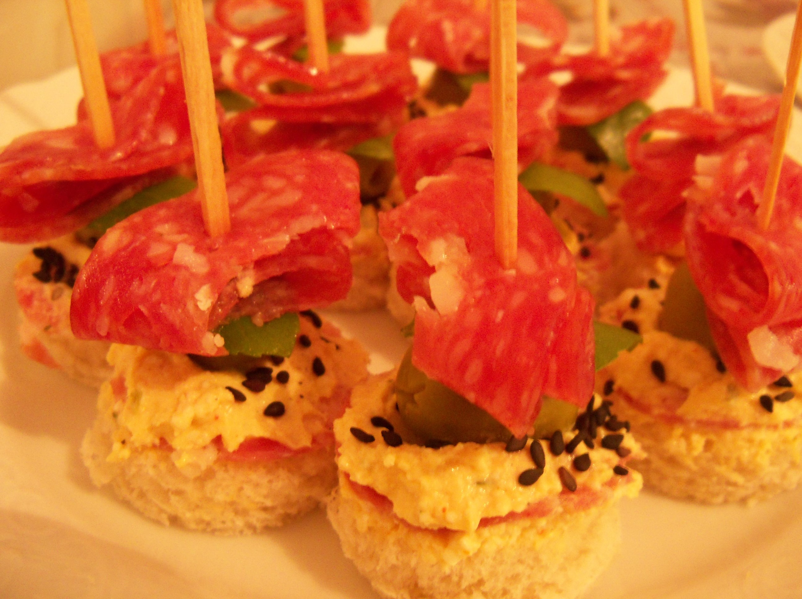 CANAPÉ ITALIANO | Receitas
