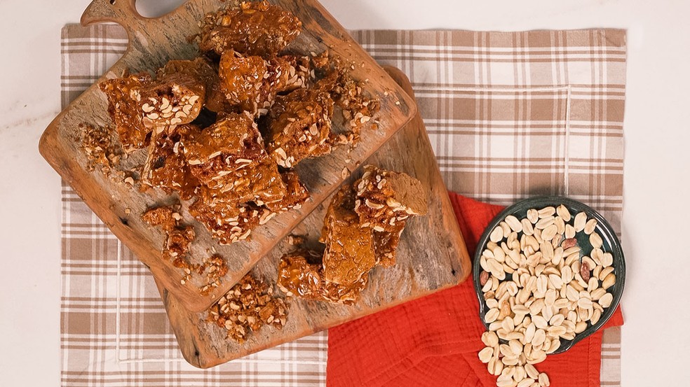 Pé de moleque — Foto: Receitas