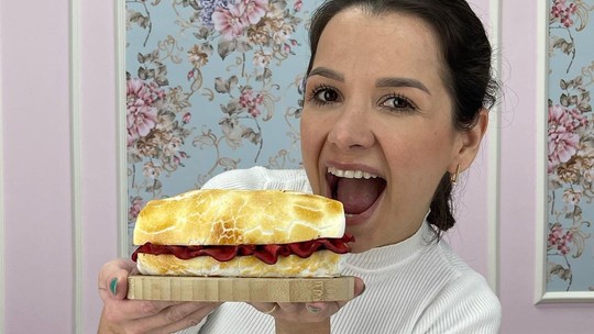 Vivi Cake: conheça a história da influenciadora por trás dos bolos realistas - Foto: (Reprodução/Instagram)