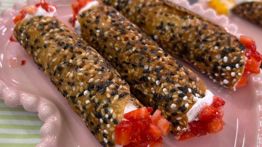 Canudos doces de gergelim