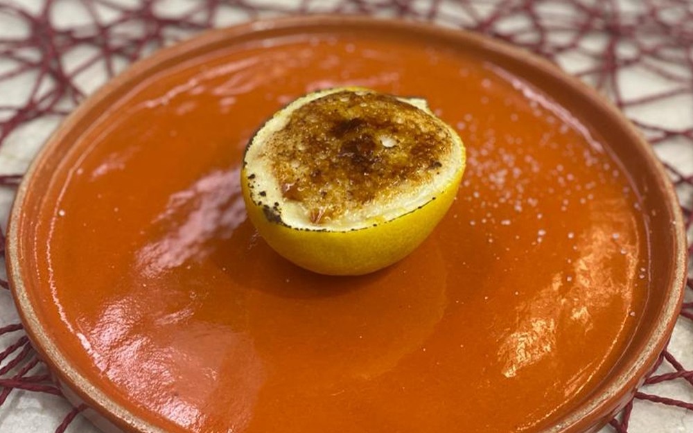 Mousse de limão brûlée com 4 ingredientes