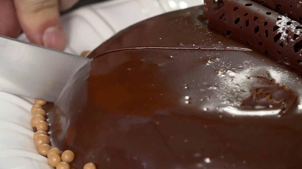 Mousse de chocolate de forno com ganache