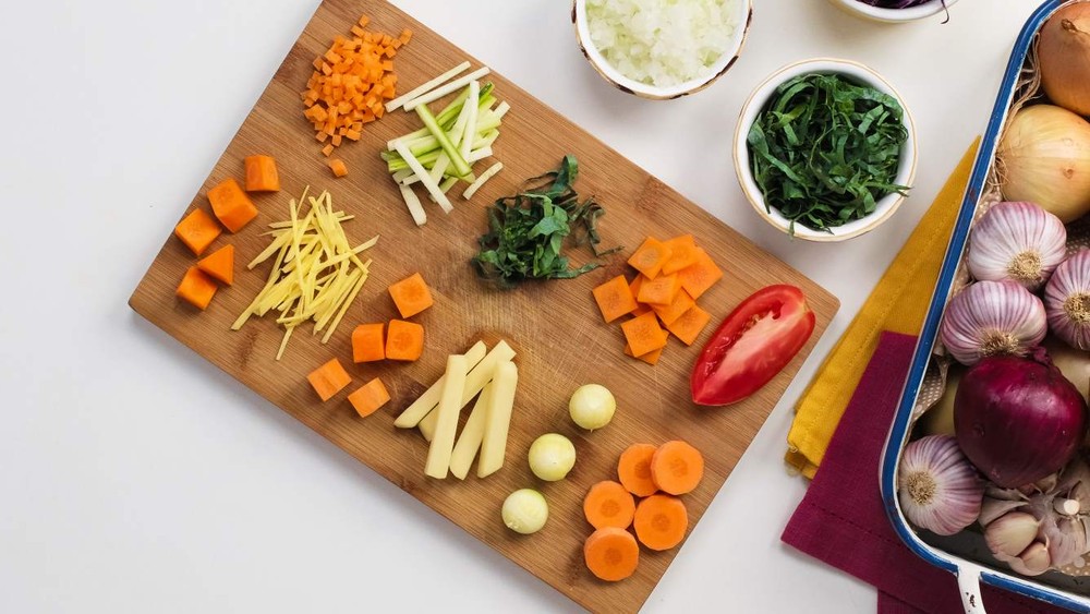 Cortes para legumes e vegetais: confira 10 tipos