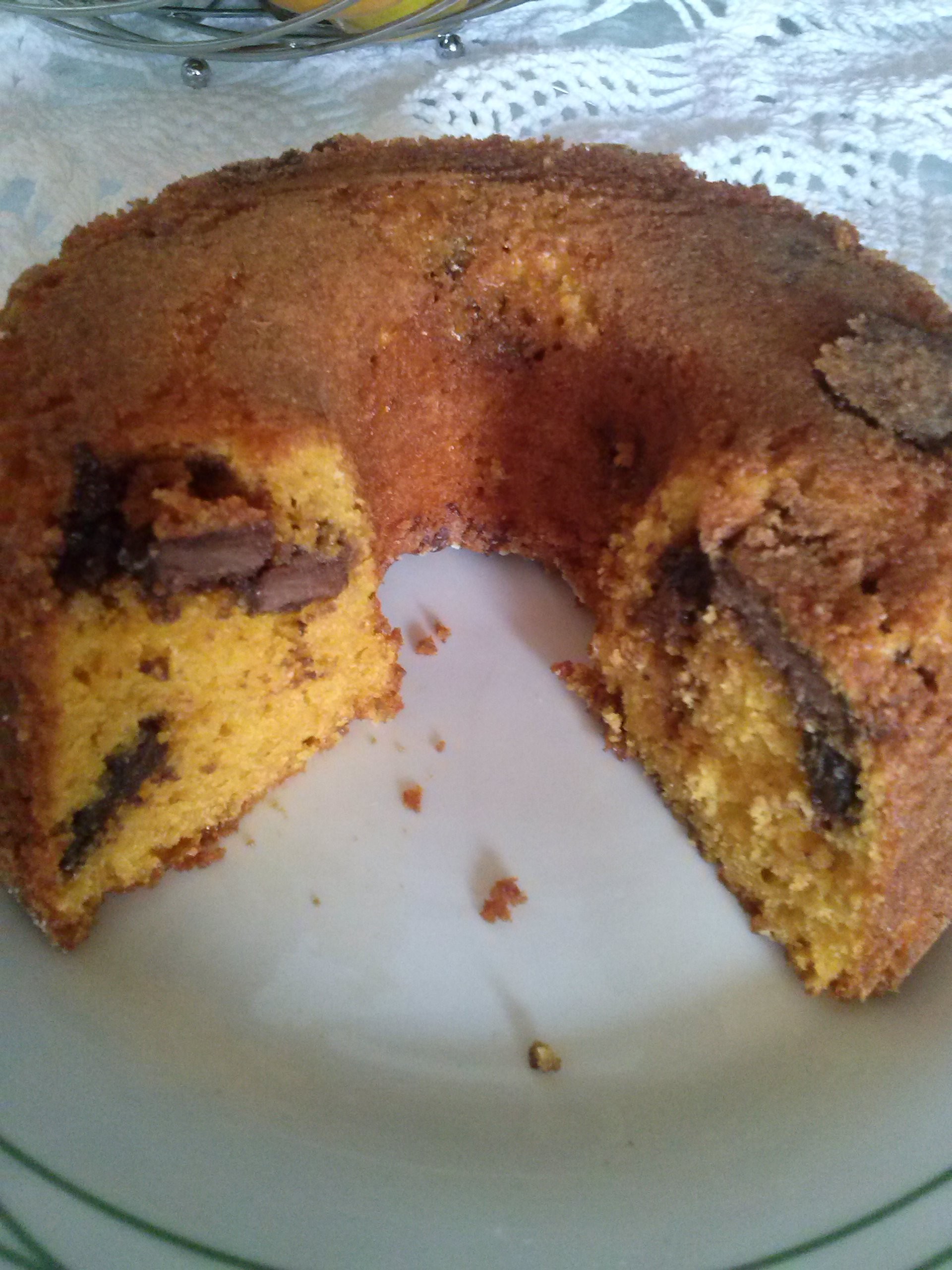 Bolo De Cenoura Com Pedacos De Chocolate