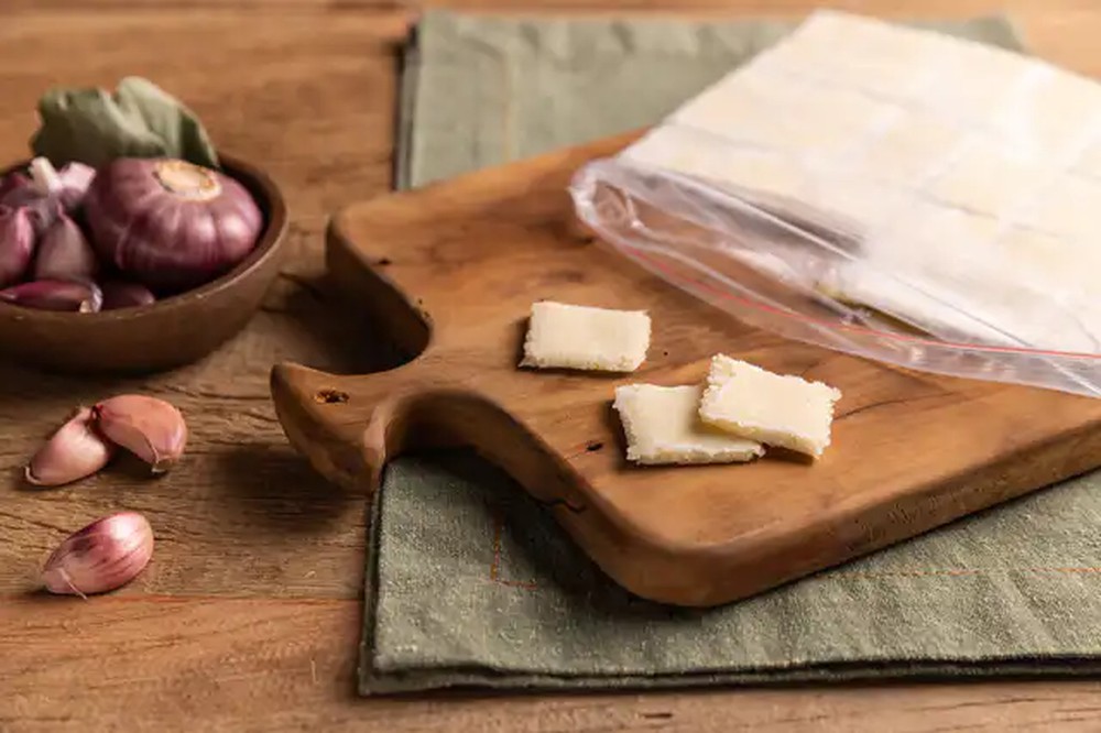 Como congelar alho: ganhe tempo na cozinha com dica de Rita Lobo